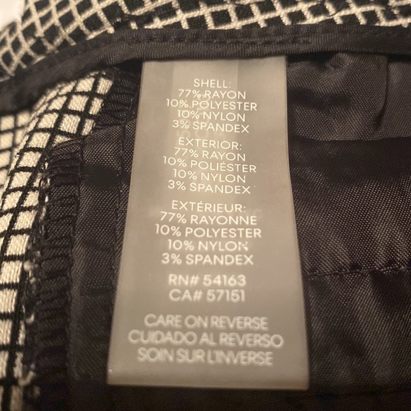 NWT 12p slim fit Calvin Klein pants/cropped trousers - Picture 8 of 9